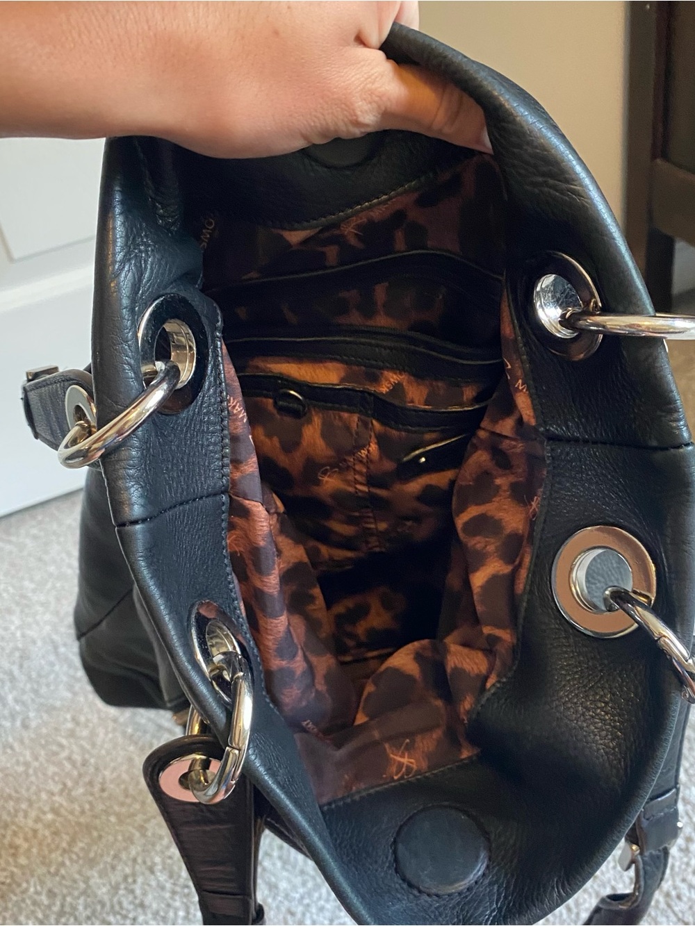 Black Leather Purse - Picture 5 of 5